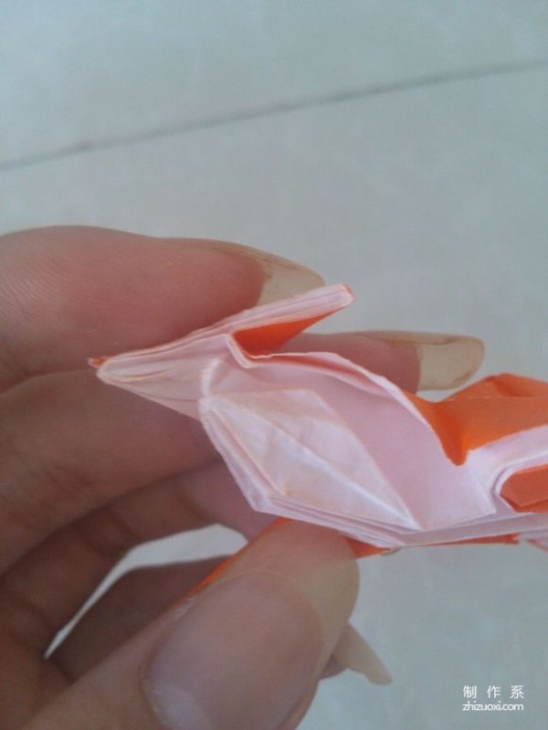 Real-life illustrated tutorial on how to make fox origami