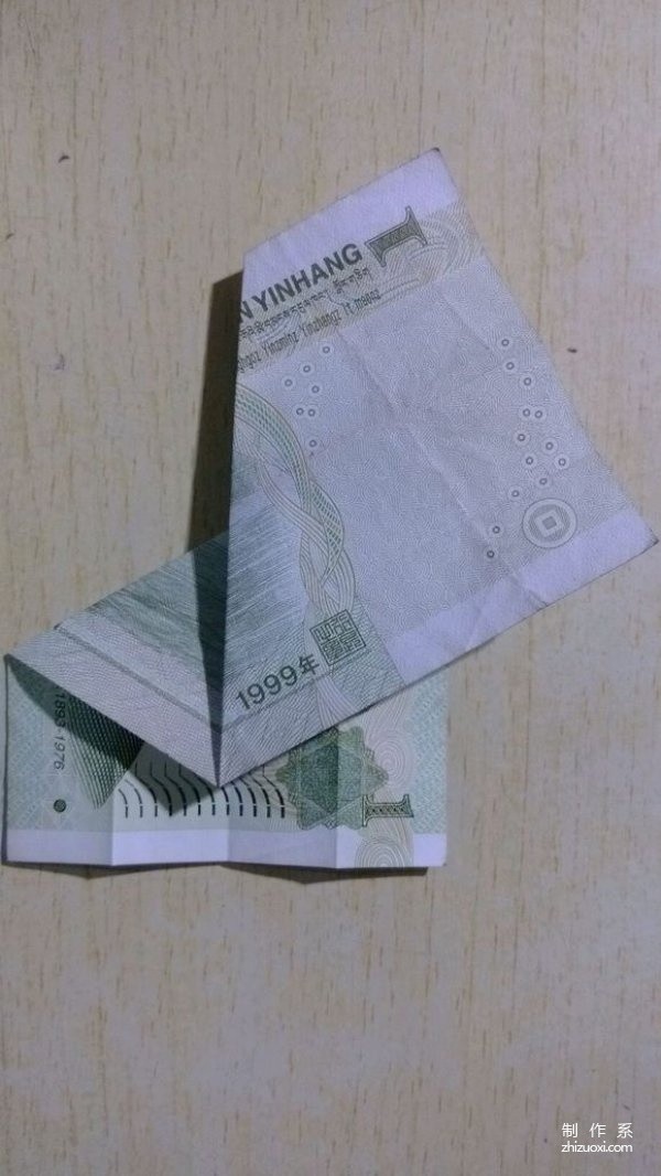 Illustrated tutorial on folding a hexagon using one-yuan banknotes