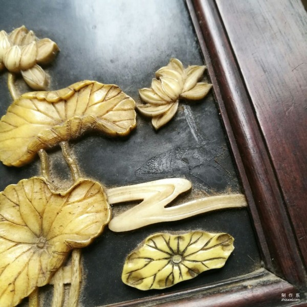 Methods for hand-carving, repairing and distressing the antique double-bone wood lotus screen