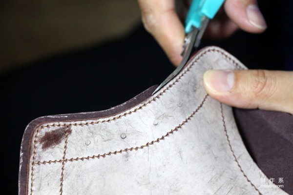 The making process of a pair of handmade work boots