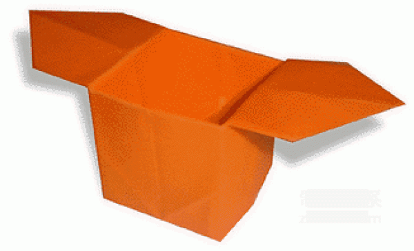 Illustration of the simple origami method of a binaural paper box