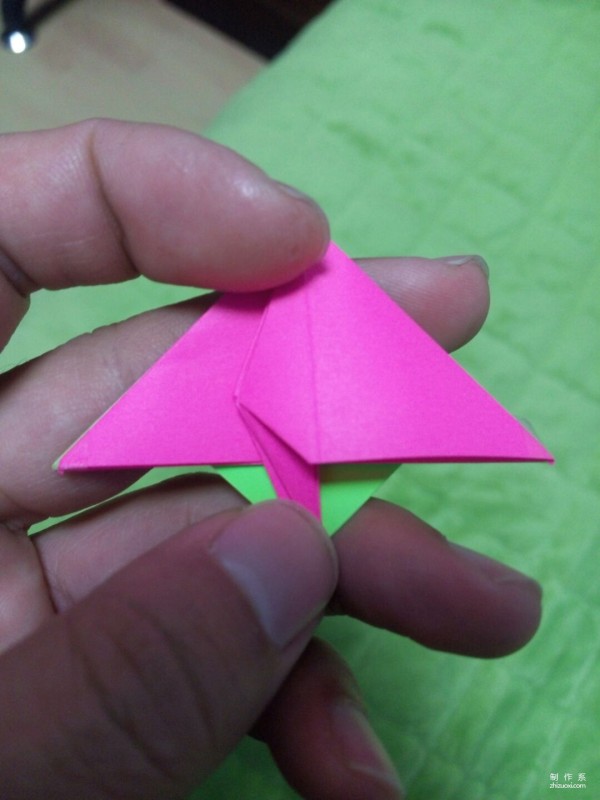 Making a paper crane bookmark, origami making tutorial for a double-sided paper crane bookmark