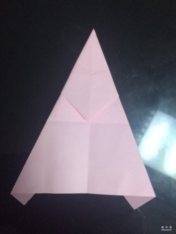 Very simple origami illustration of colored paper five-pointed star