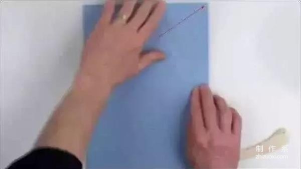 Paper airplane that can fly more than 70 meters away DIY origami handmade tutorial