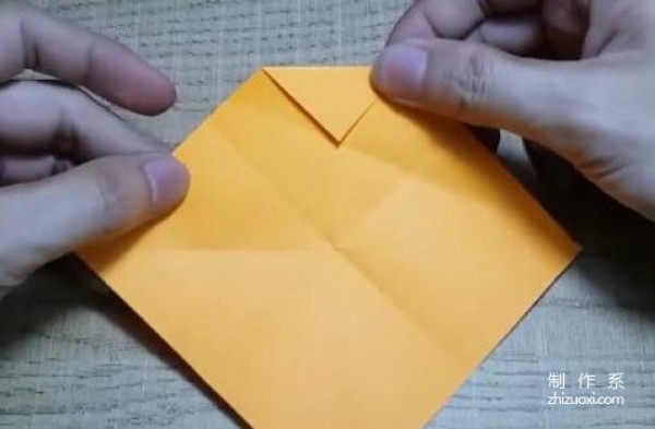 How to fold a yellow oil paper umbrella - Illustrated origami tutorial