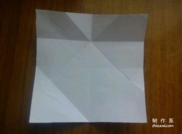 Hand-made origami real-shot illustrated tutorial of the English letter LOVE U