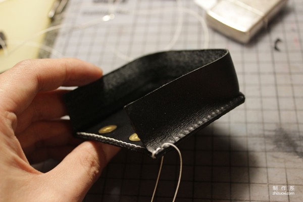 Handmade leather cigarette case making process