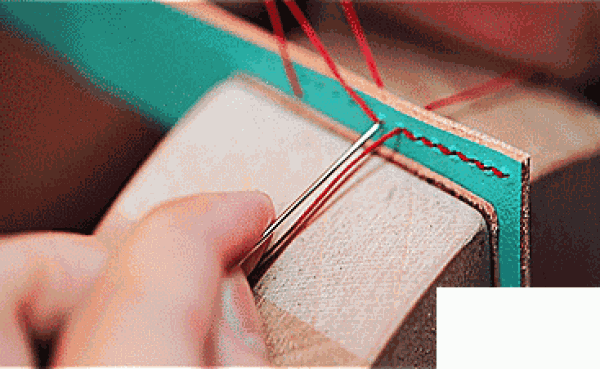 Detailed explanation of double-sided slashing and double-wave riding needle technique