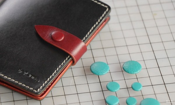 Color matching bag button making tutorial