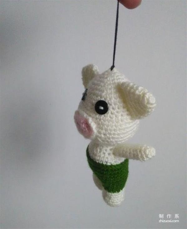 How to crochet piggy pendant