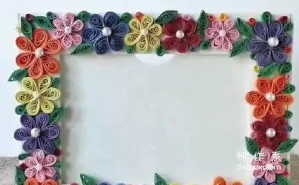 How to DIY flower photo frame using paper crepe paper