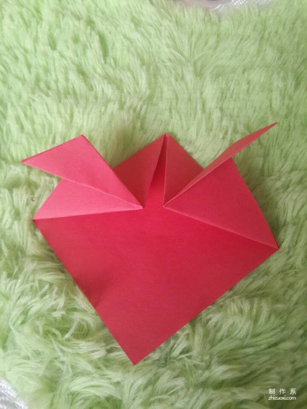 Origami goldfish, a simple and beautiful handmade origami method