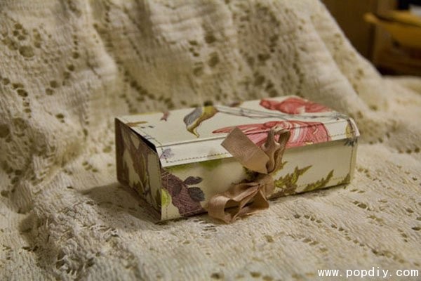 Creative handmade DIY origami to make beautiful retro paper boxes