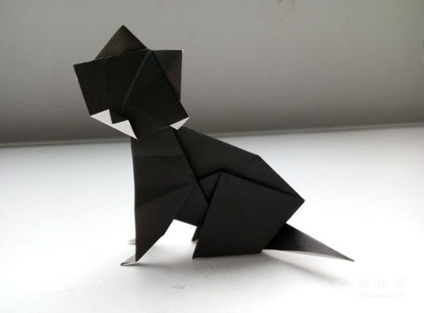 Illustrated tutorial to teach you how to fold a big-faced cat origami