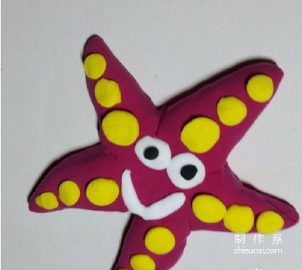 Illustration of the steps for making cute starfish clay