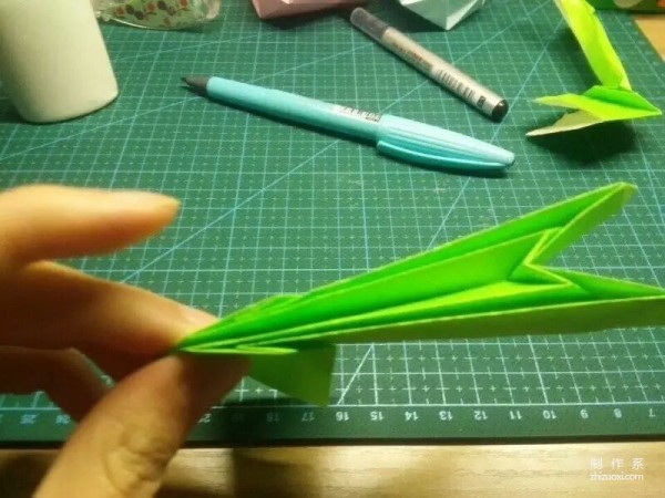 Origami sapling, a budding handmade origami making method